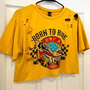 Women’s distressed t-shirt